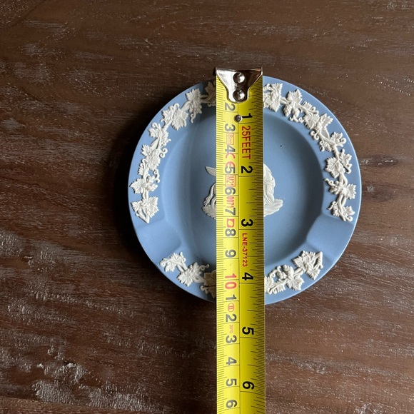 Wedgwood plate - Picture 3 of 4